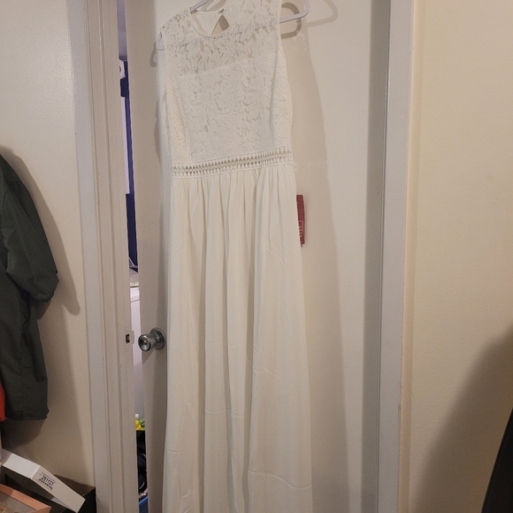 Ladies Maxi Dress - Picture 2 of 6